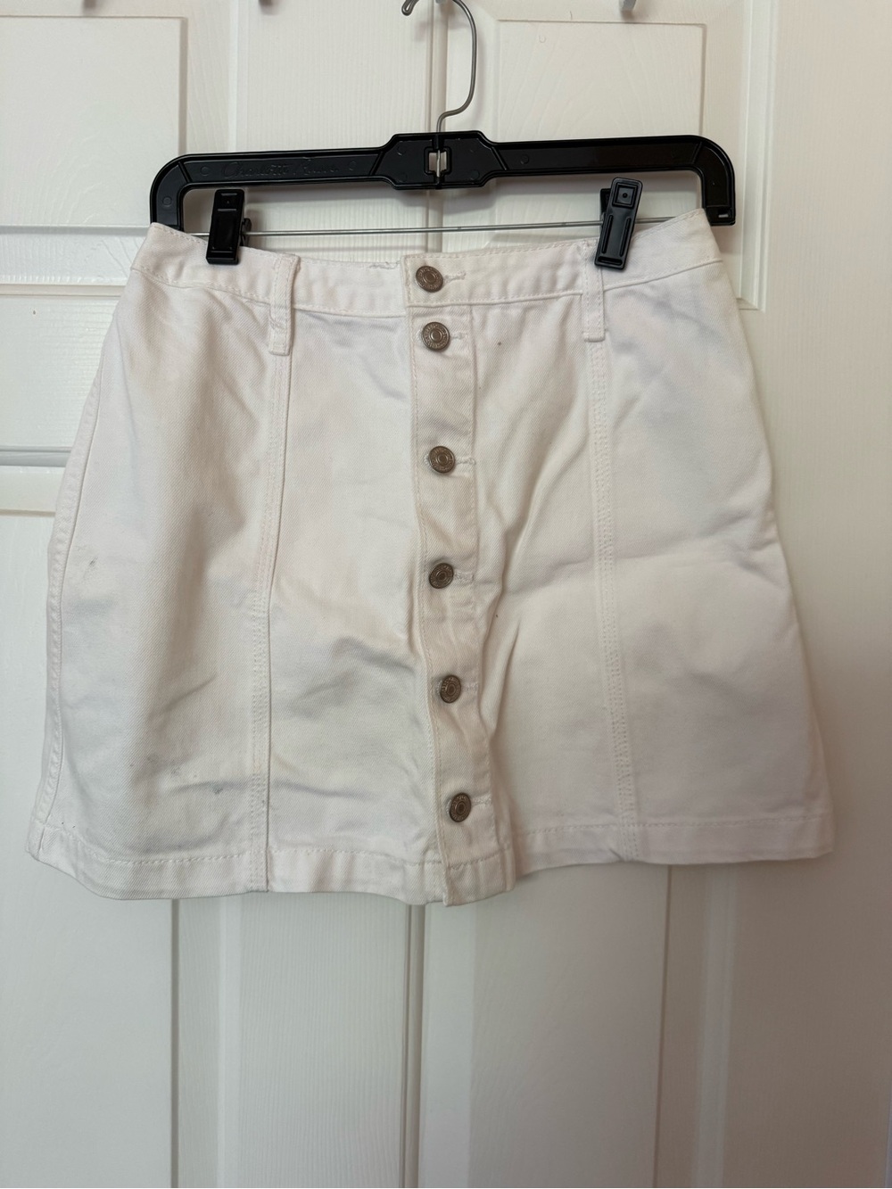 Abercrombie & Fitch White Button-Front Mini Skirt
